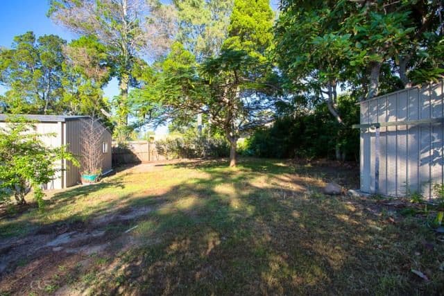 4 Moreton Terrace, BEACHMERE QLD 4510, Beachmere - Thumbnail 5