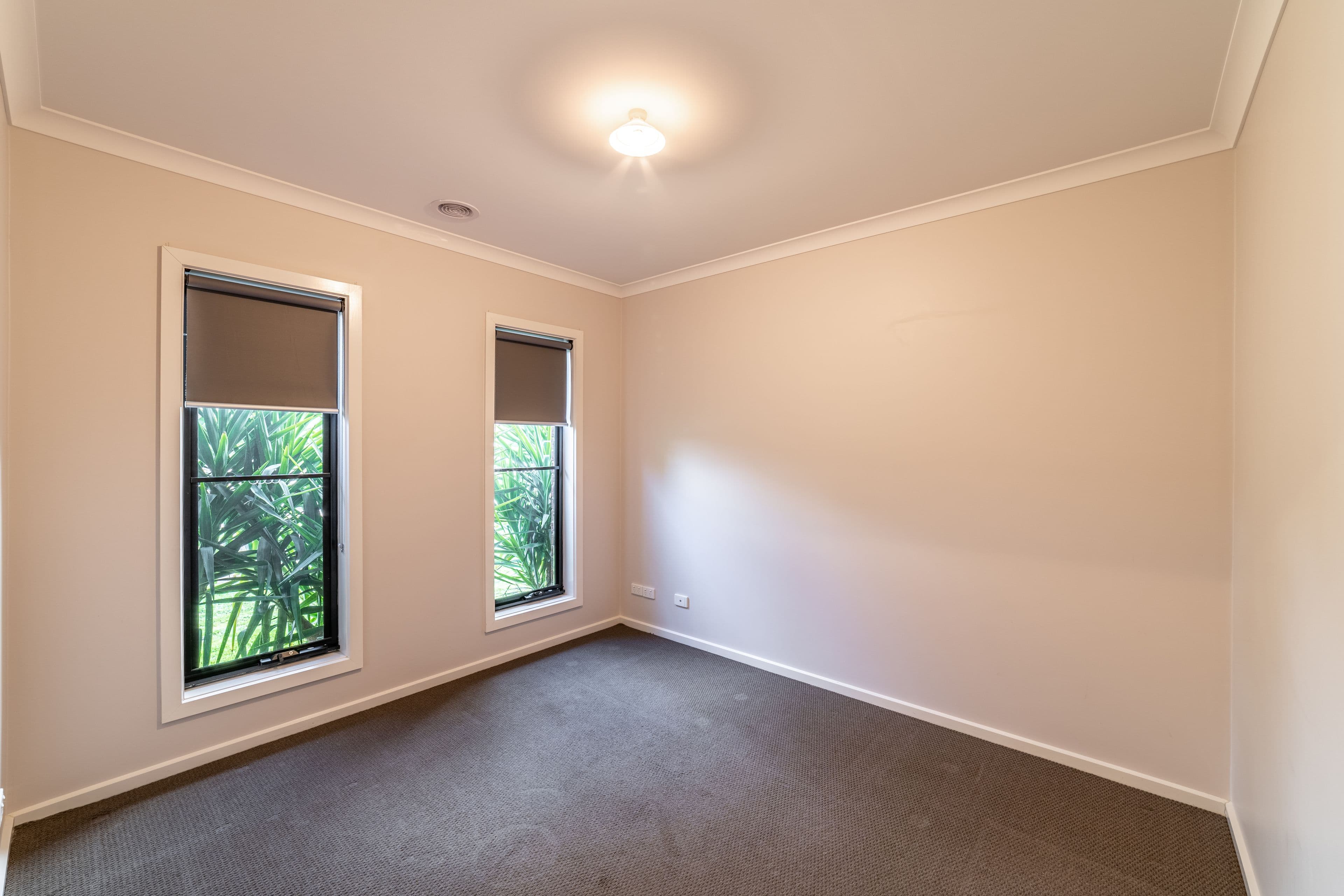 65 Bassett Drive, Strathfieldsaye VIC 3551, Strathfieldsaye - Thumbnail 2