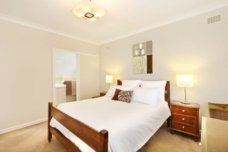 8  Finian Avenue, KILLARNEY HEIGHTS NSW 2087, Killarney Heights - Thumbnail 4