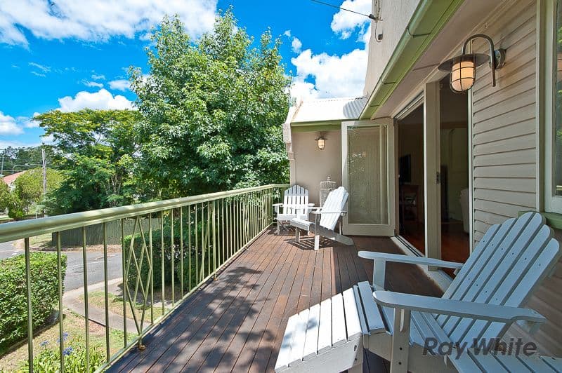 2 Lanham Crescent, NEWMARKET QLD 4051, Newmarket - Thumbnail 4