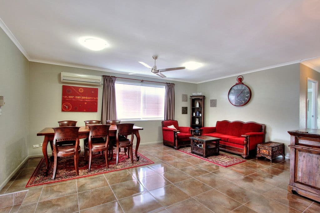 59 Barbaralla Drive, Springwood QLD 4127, Springwood - Thumbnail 4