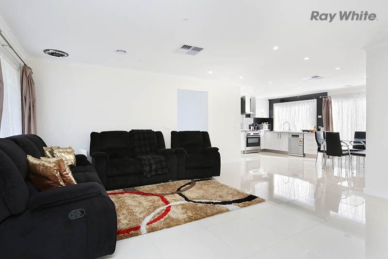 4 Tribute Court, Point Cook VIC 3030, Point Cook - Thumbnail 4