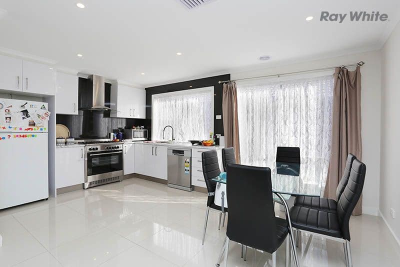 4 Tribute Court, Point Cook VIC 3030, Point Cook - Thumbnail 5