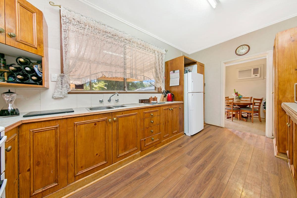 27 Ifould Road, Elizabeth Park SA 5113, Elizabeth Park - Thumbnail 3