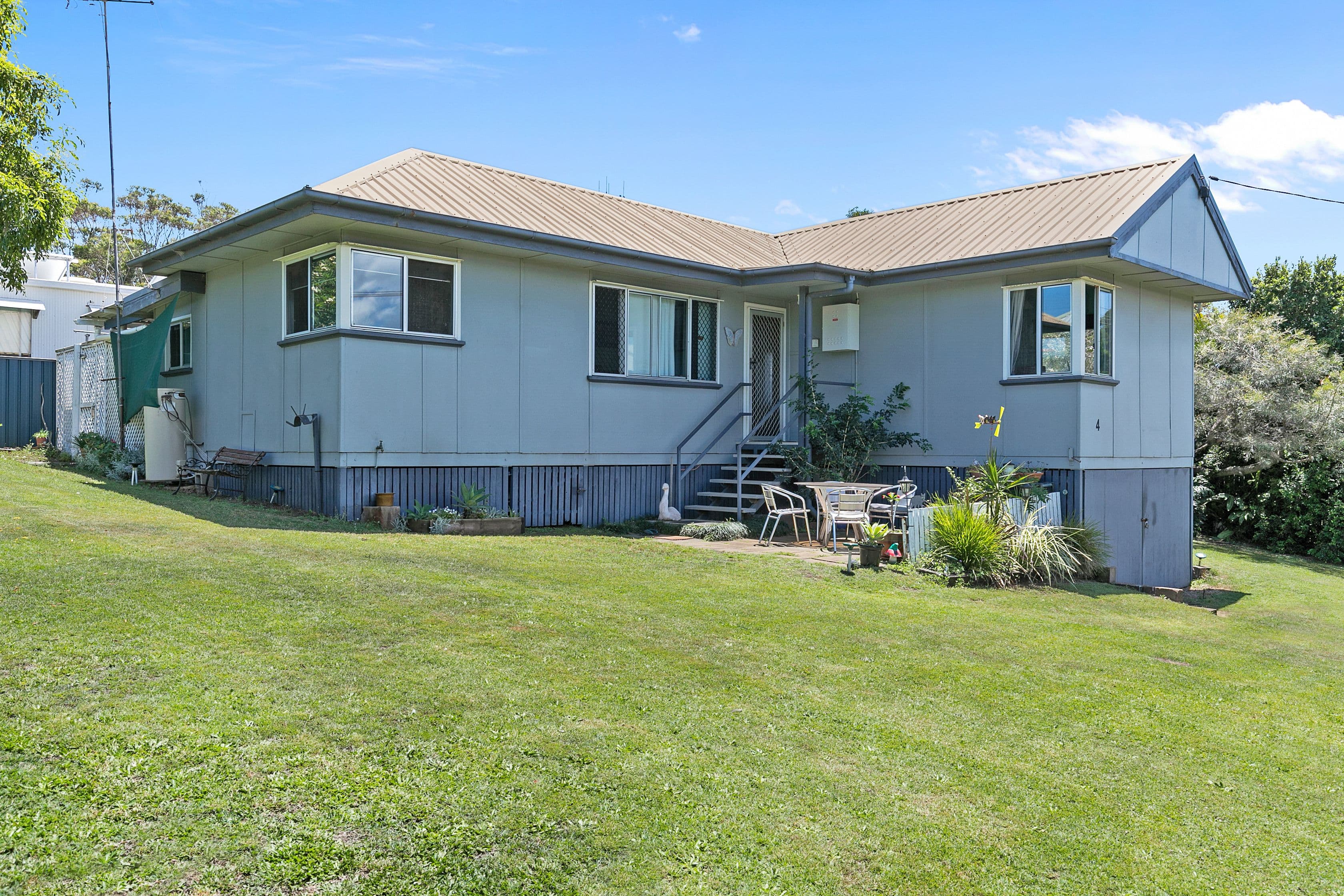 4 Logan Crescent, Dunwich QLD 4183, Dunwich - Image 1