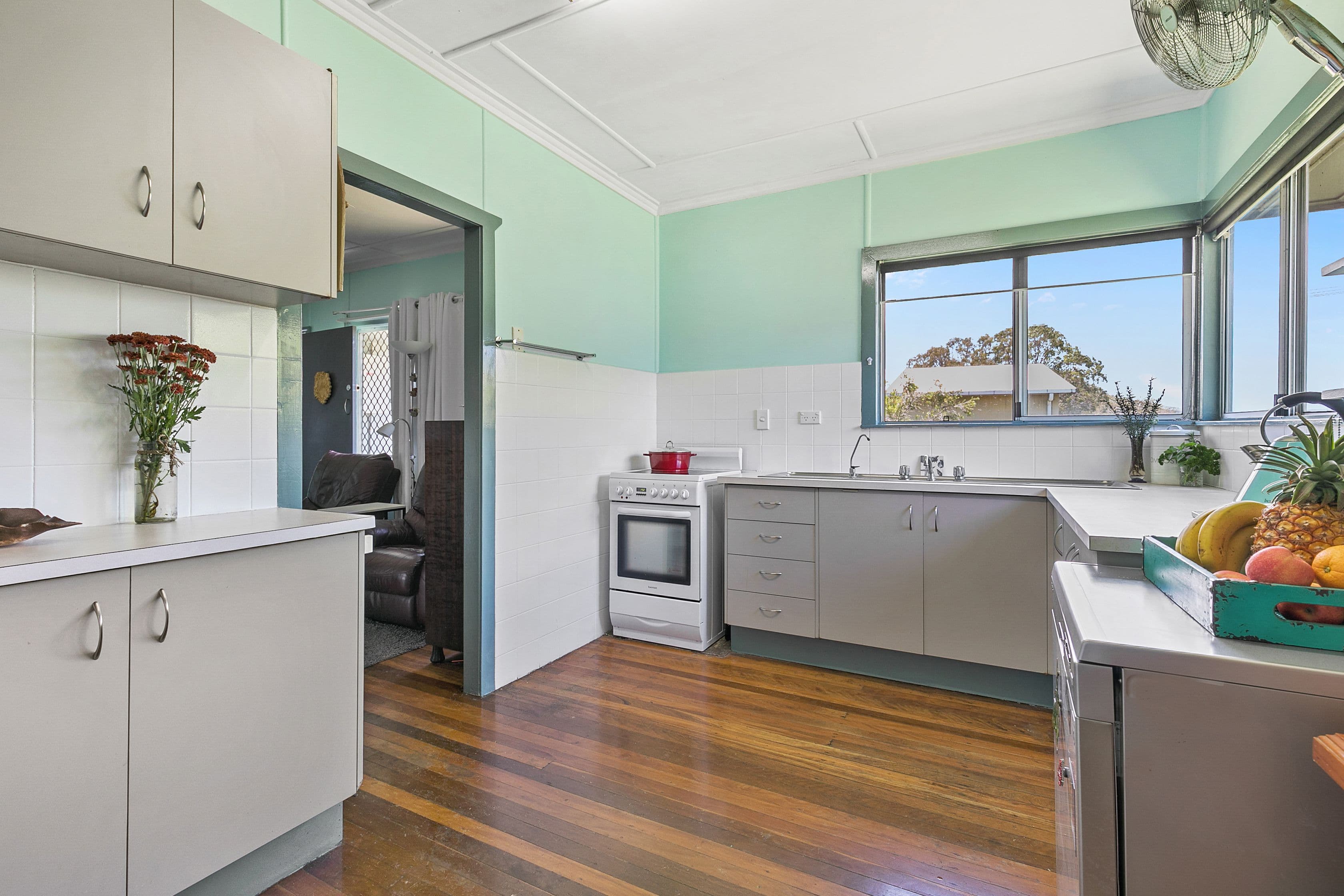 4 Logan Crescent, Dunwich QLD 4183, Dunwich - Thumbnail 5