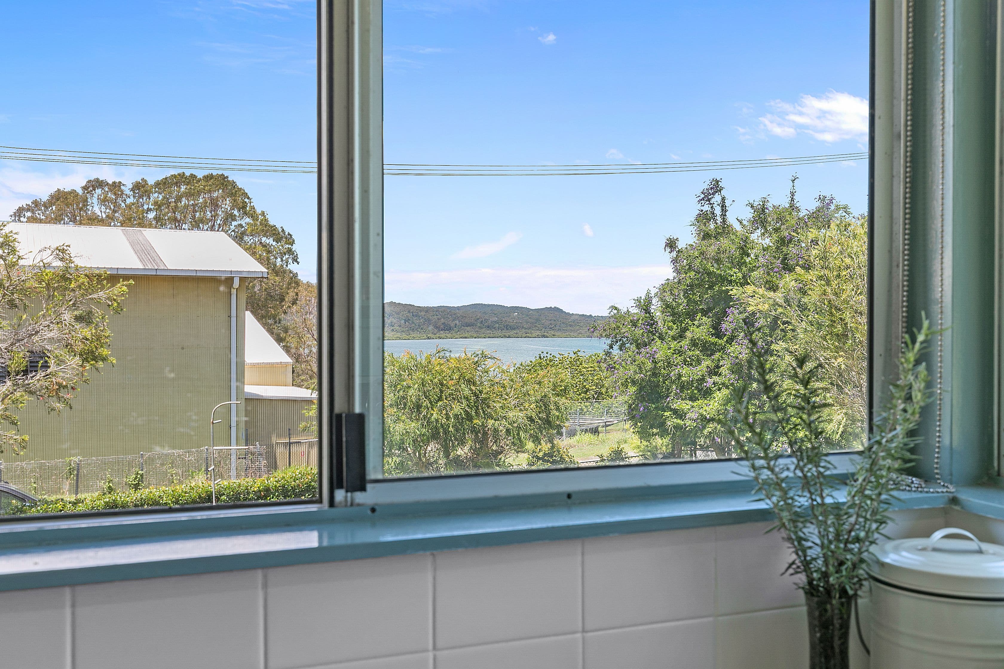 4 Logan Crescent, Dunwich QLD 4183, Dunwich - Thumbnail 6