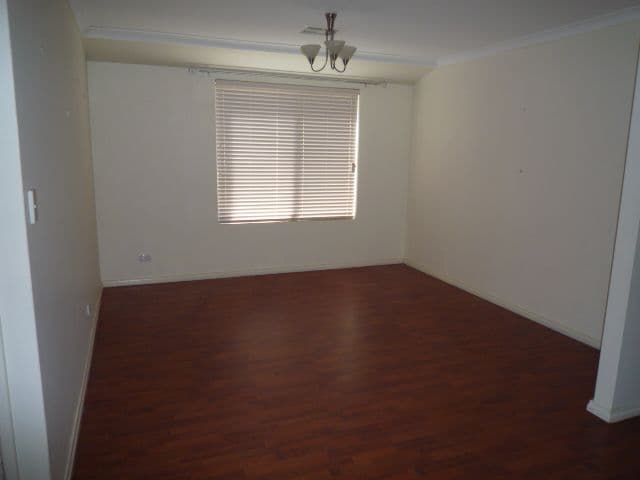 11  Anna Plains Circle, ELLENBROOK WA 6069, Ellenbrook - Thumbnail 2