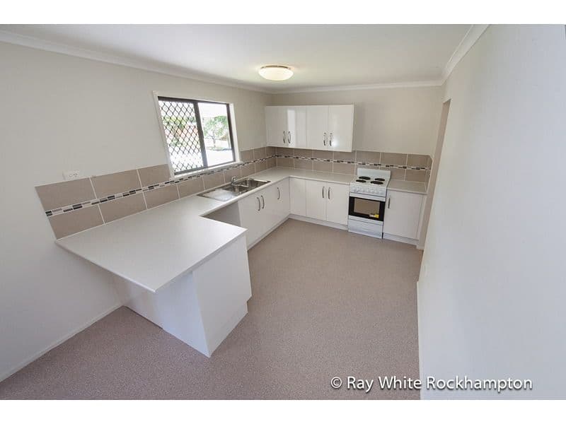 50 Gray Street, PARK AVENUE QLD 4701, Park Avenue - Thumbnail 3
