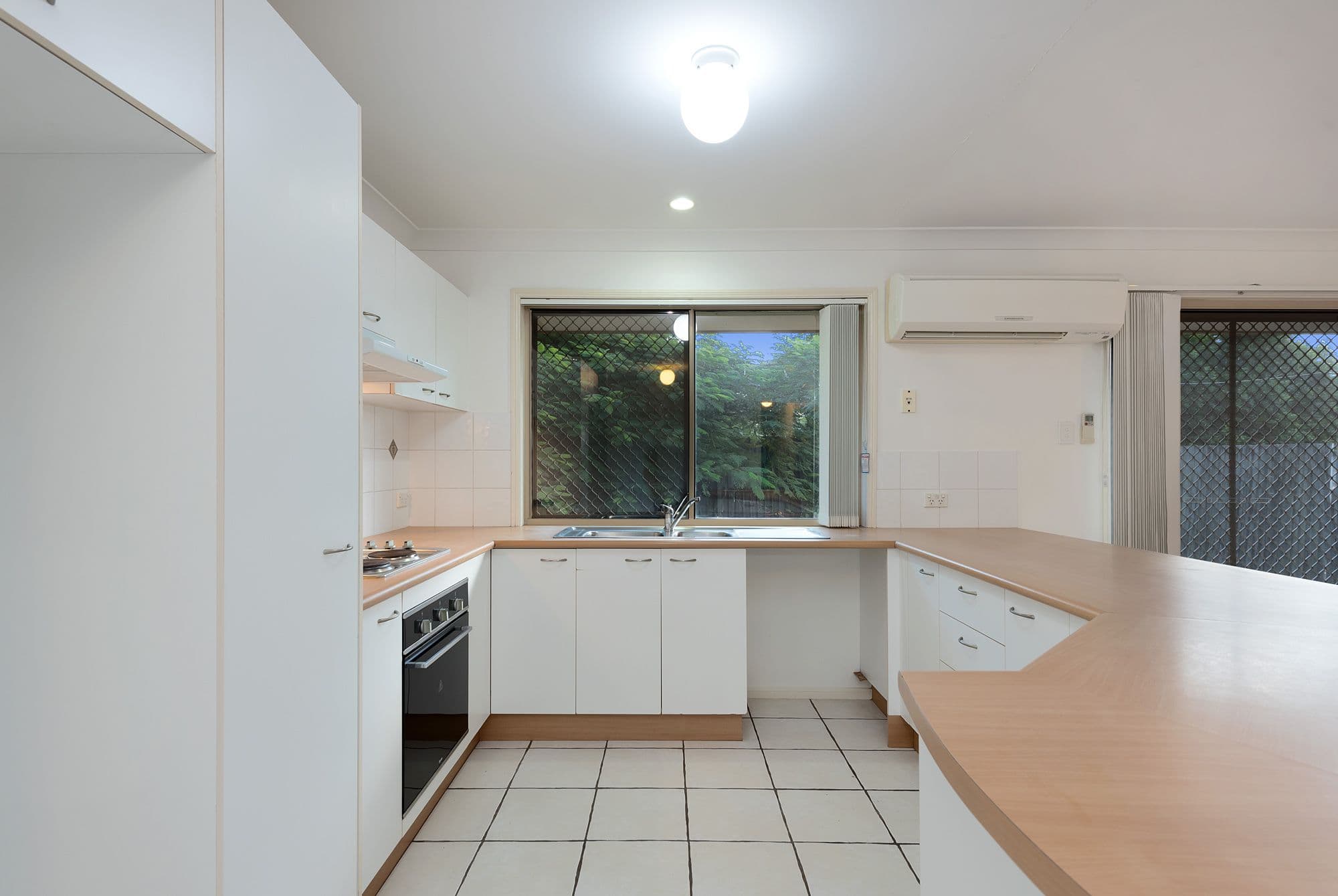 81 Oswin Street, Acacia Ridge QLD 4110, Acacia Ridge - Thumbnail 4