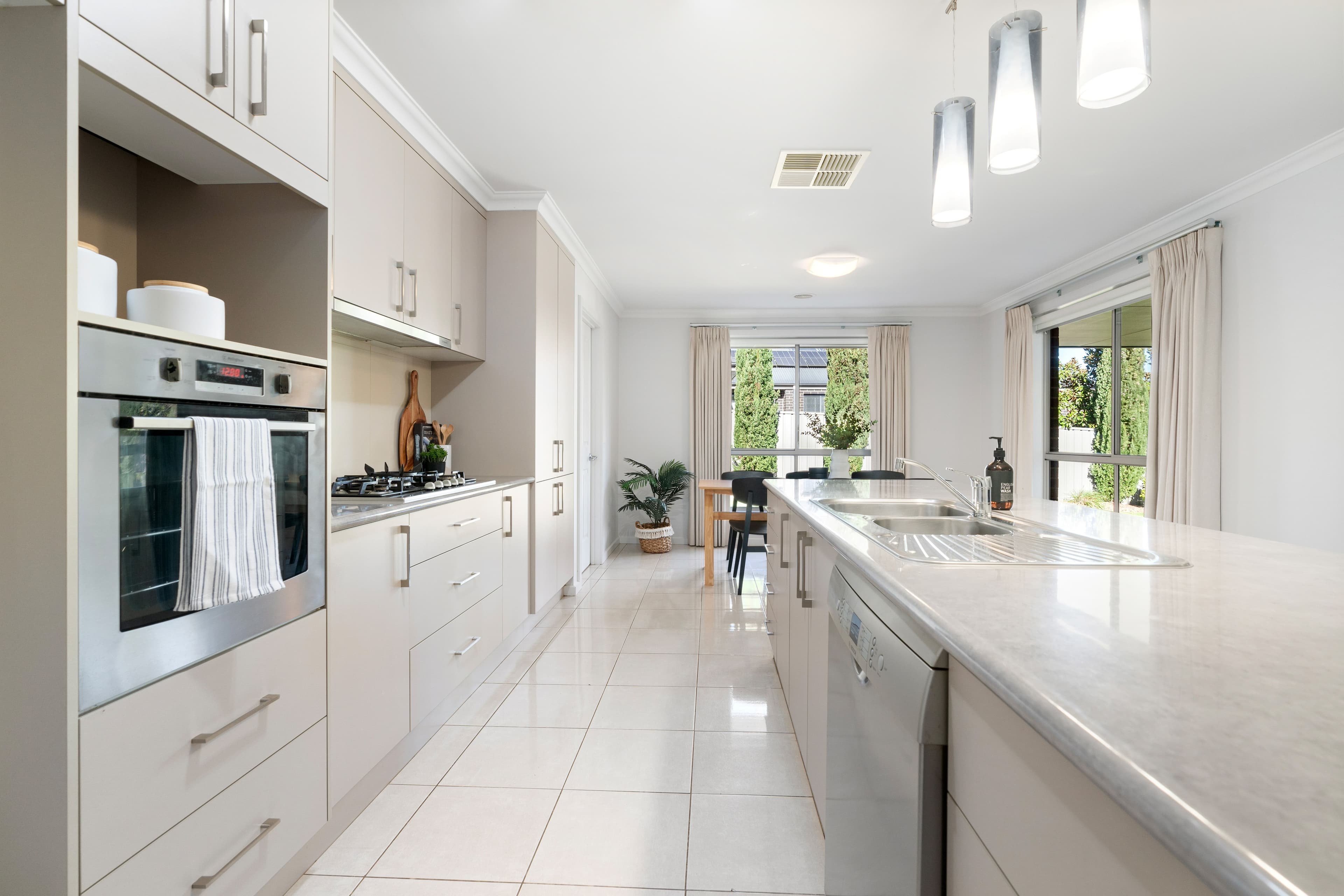 32 Egret Way, Thurgoona NSW 2640, Thurgoona - Thumbnail 3