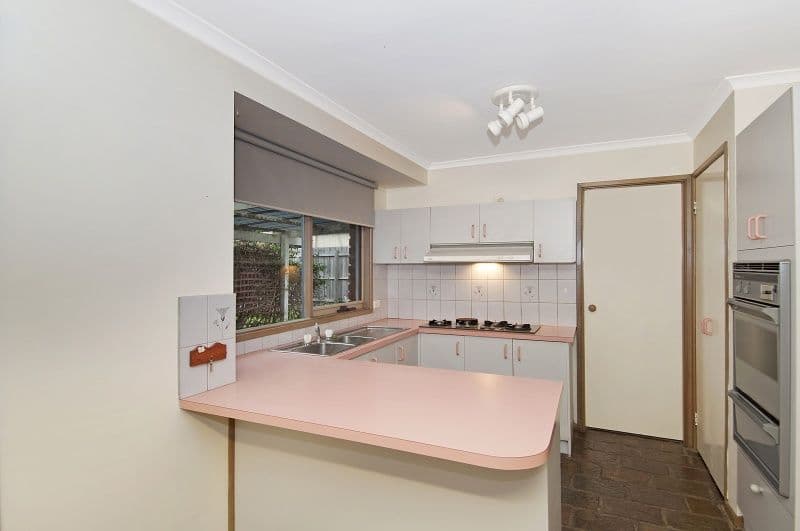 2 Wills Court, CRANBOURNE NORTH VIC 3977, Cranbourne North - Thumbnail 2