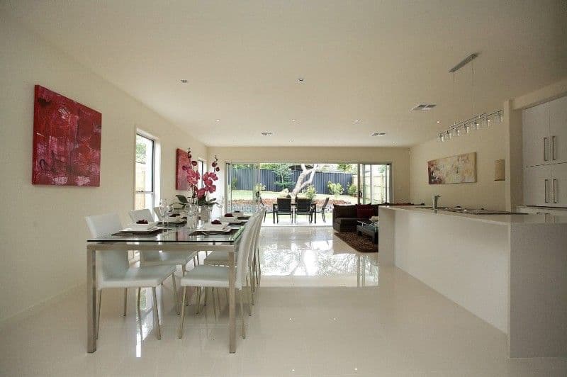 89 Wanda Road, UPPER MOUNT GRAVATT QLD 4122, Upper Mount Gravatt - Thumbnail 2