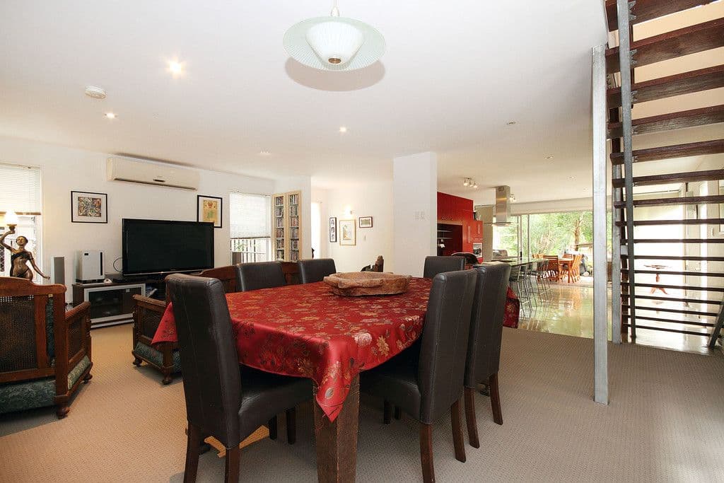12 Raff Avenue, Holland Park QLD 4121, Holland Park - Thumbnail 3