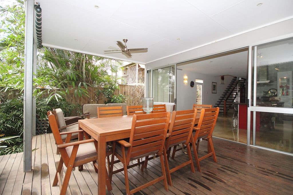 12 Raff Avenue, Holland Park QLD 4121, Holland Park - Thumbnail 4
