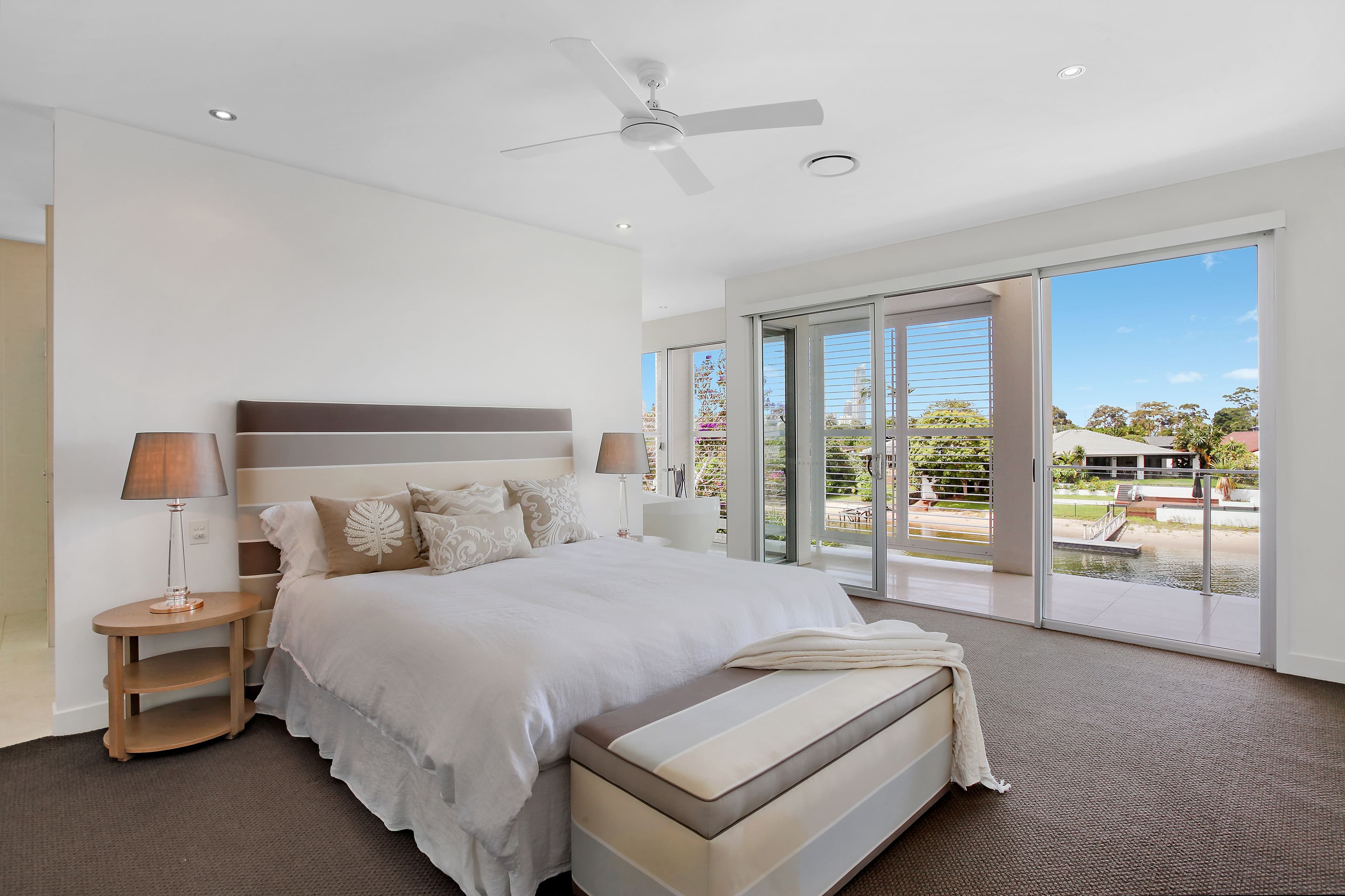 12 Tosti Street, Sorrento QLD 4217, Sorrento - Thumbnail 8