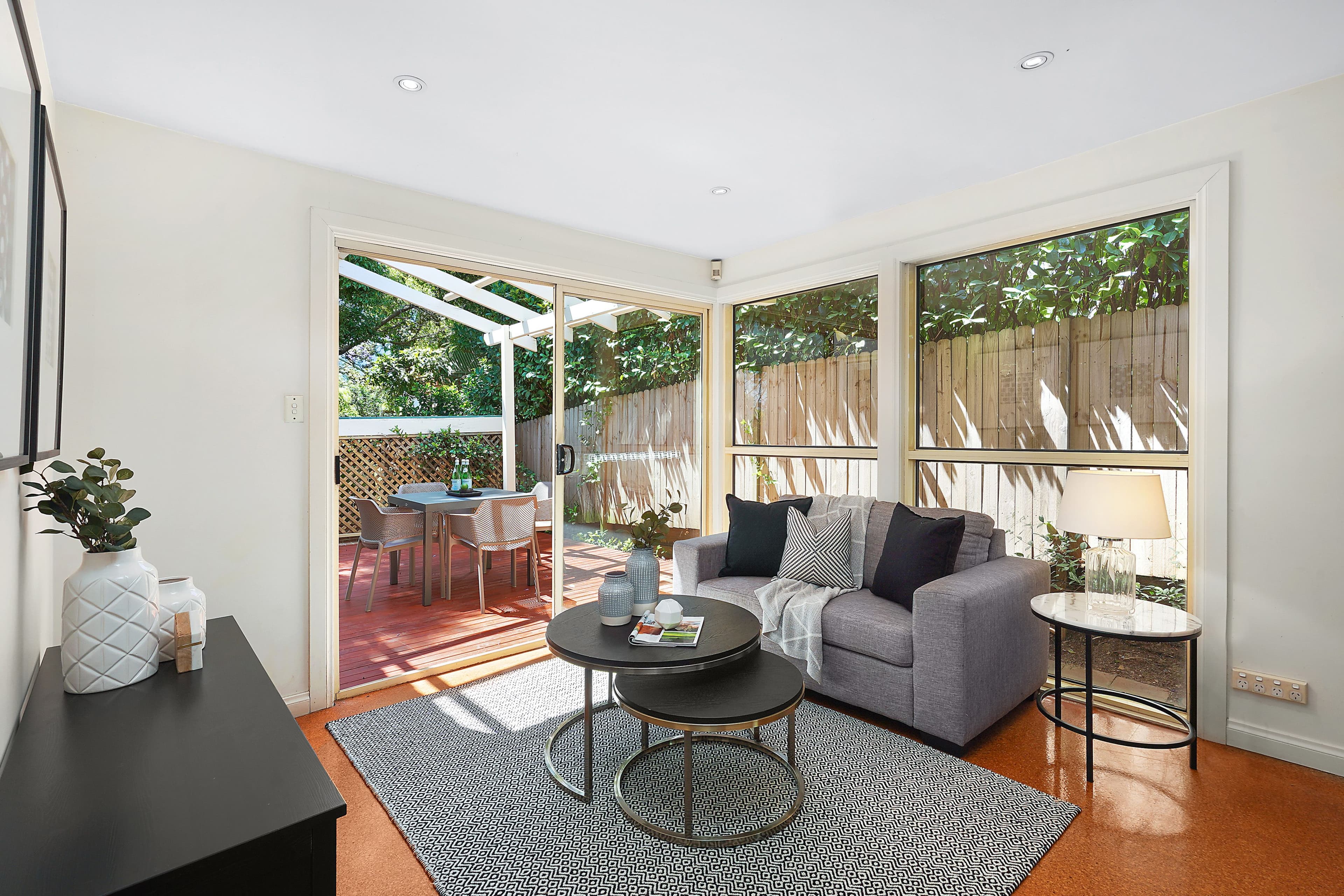 1 Ronald Avenue, Greenwich - Thumbnail 2