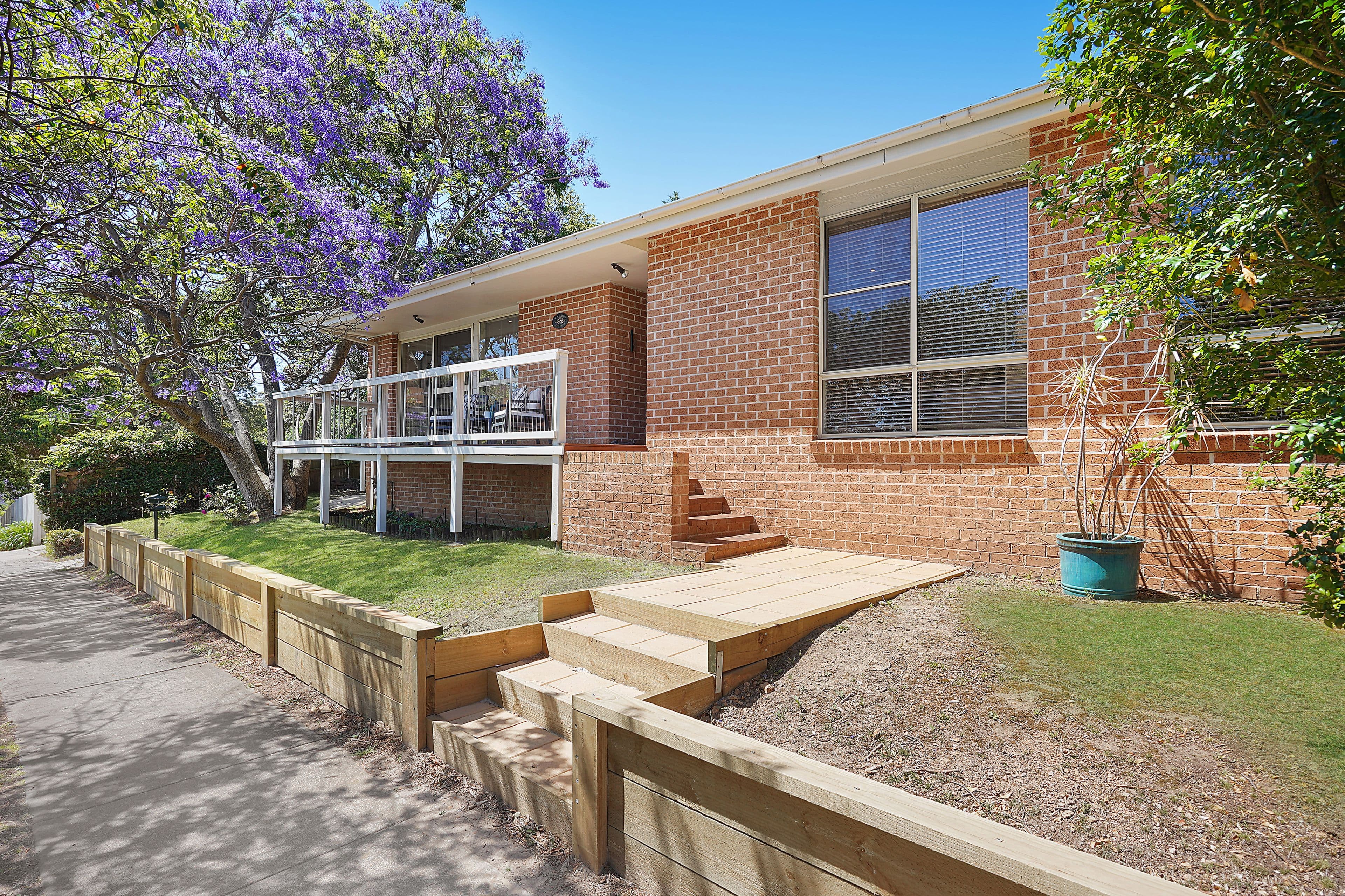 1 Ronald Avenue, Greenwich - Thumbnail 7