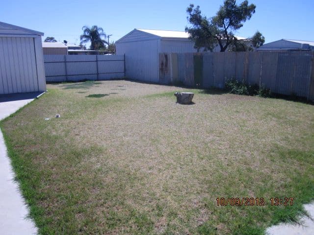 564 Wolfram Street, BROKEN HILL NSW 2880, Broken Hill - Thumbnail 3