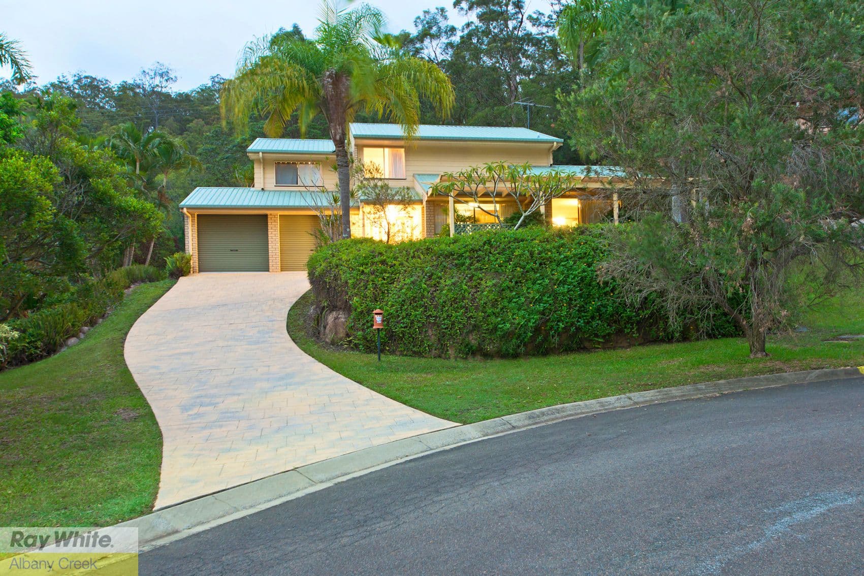 49 Bel Air Court, FERNY HILLS QLD 4055, Ferny Hills - Image 1