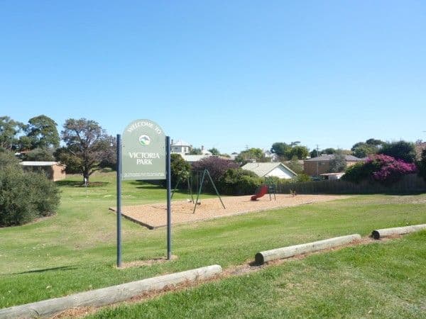 33 Nolan Street, FRANKSTON VIC 3199, Frankston - Thumbnail 6