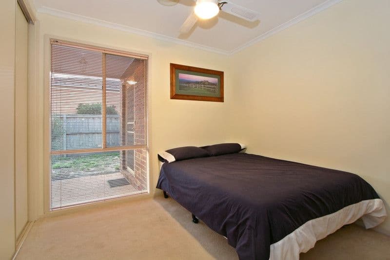 22 Baradine Street, CHADSTONE VIC 3148, Chadstone - Thumbnail 7