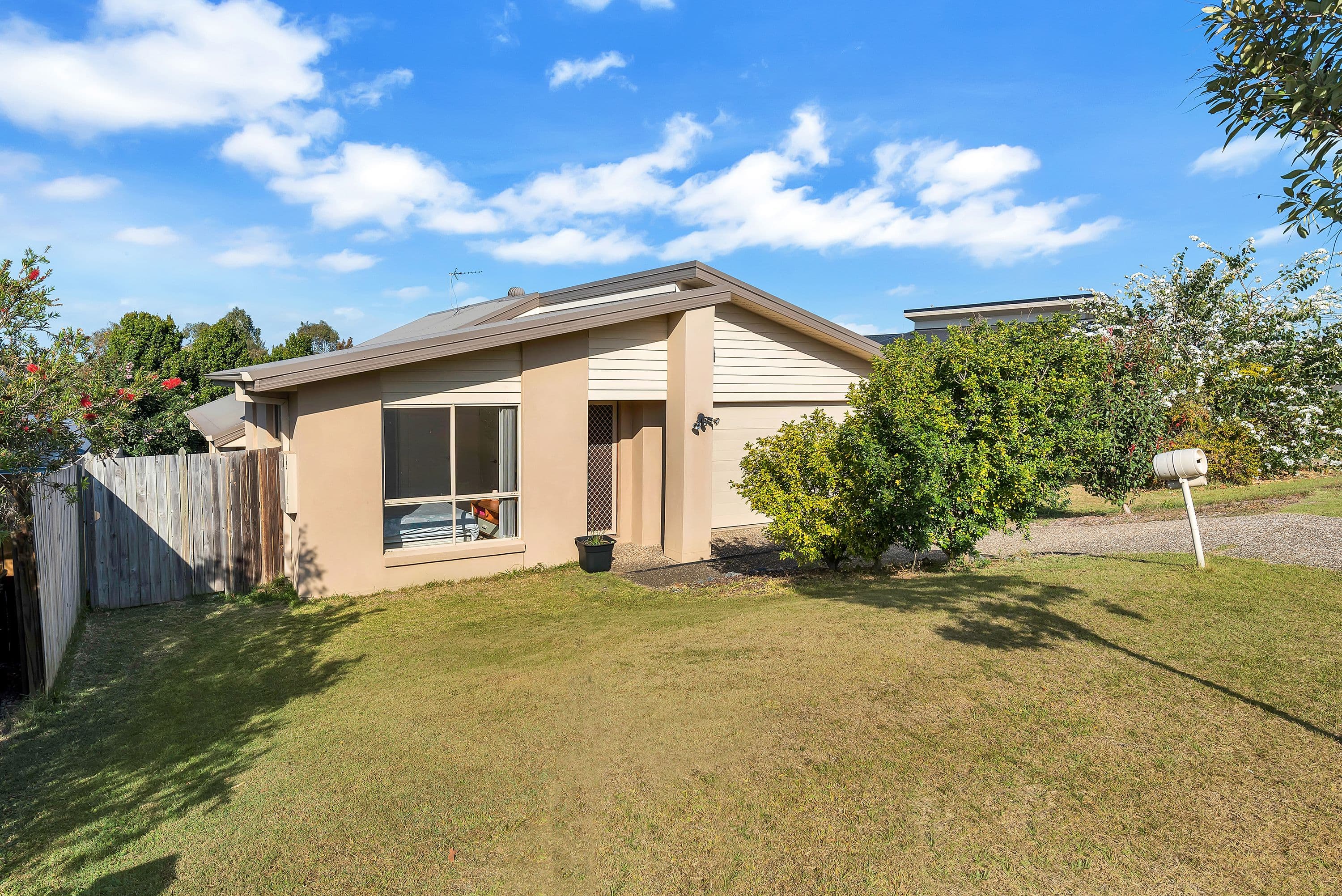 4 Valda Avenue, Coomera QLD 4209, Coomera - Thumbnail 2