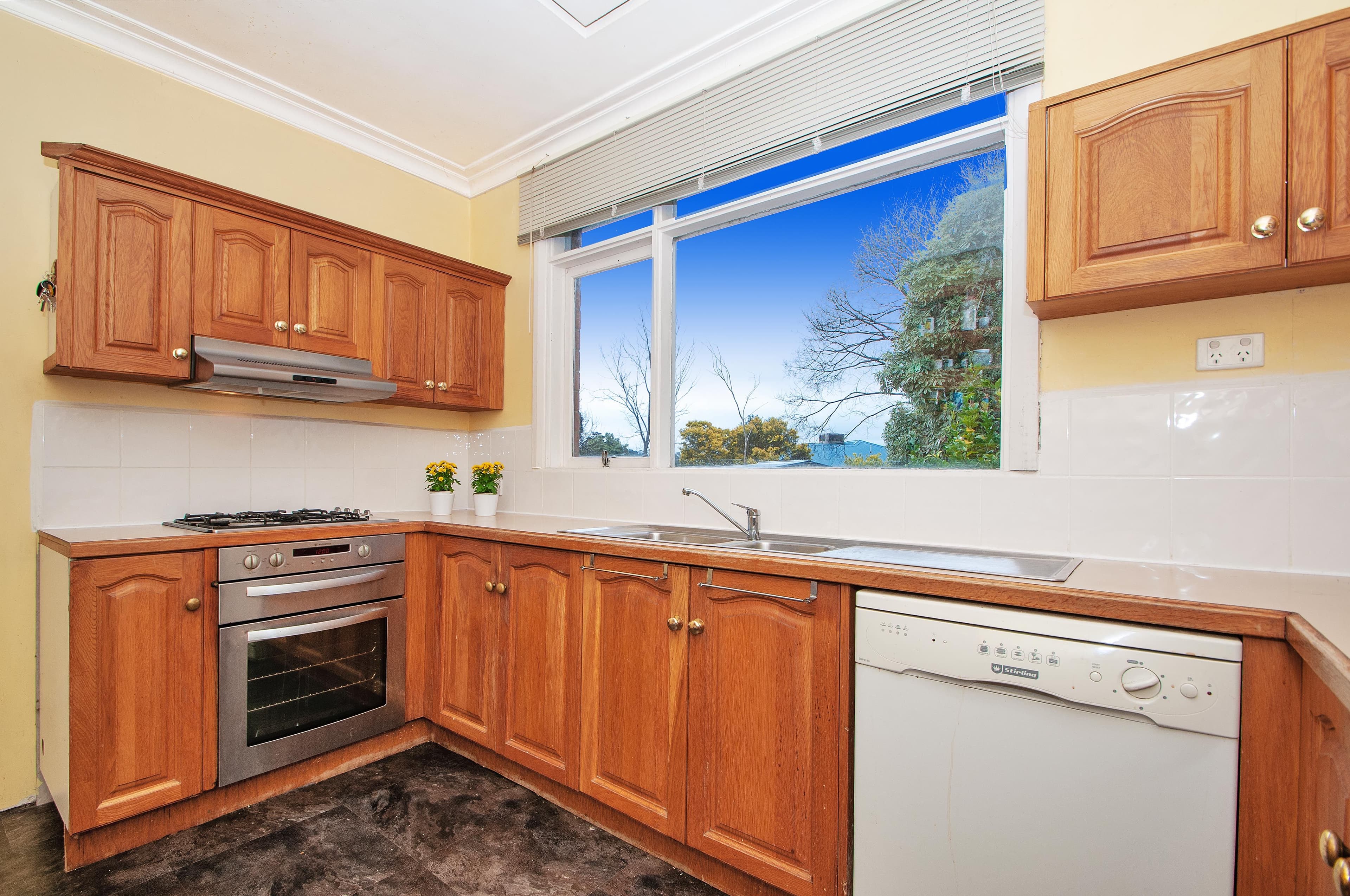 39 Blazey Road, Croydon South VIC 3136, Croydon South - Thumbnail 5