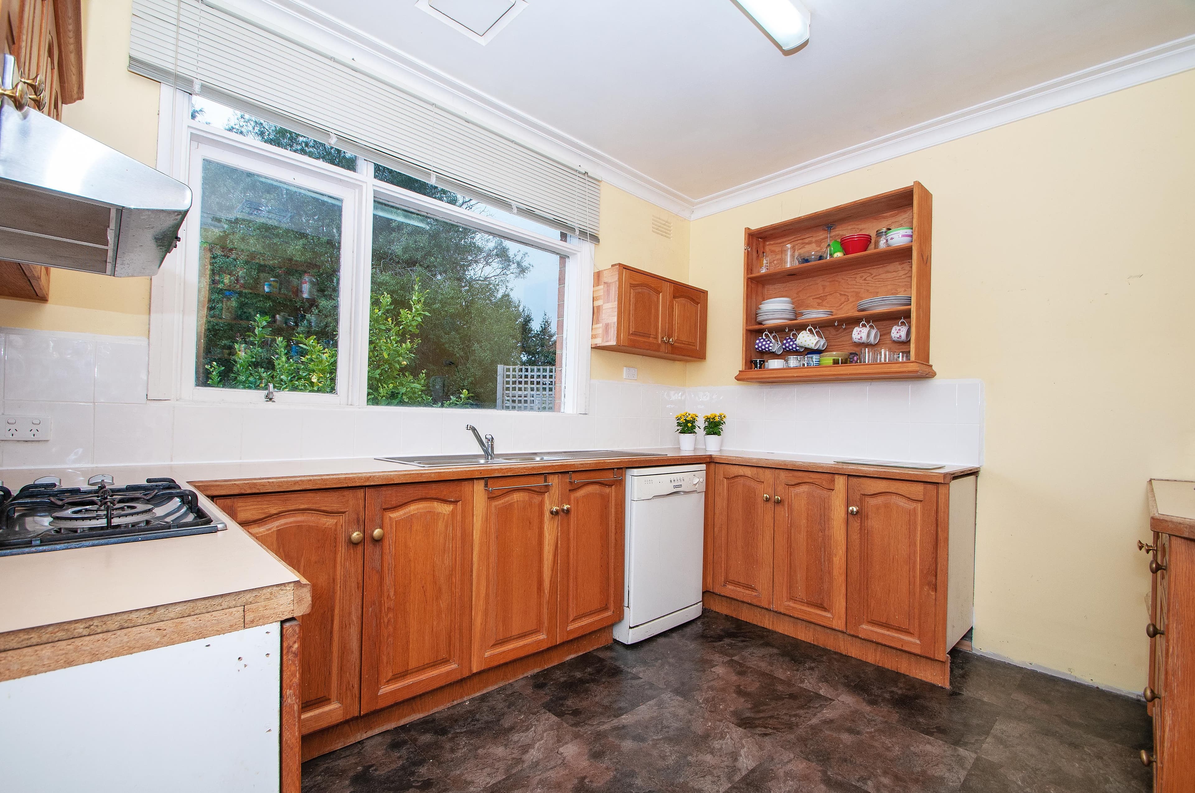 39 Blazey Road, Croydon South VIC 3136, Croydon South - Thumbnail 6