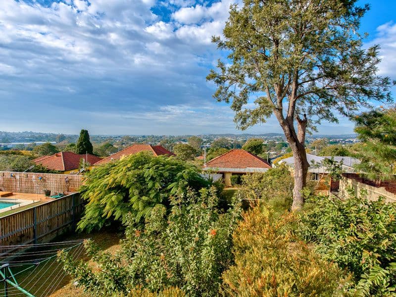 8 Grant Street, BALMORAL QLD 4171, Balmoral - Thumbnail 2