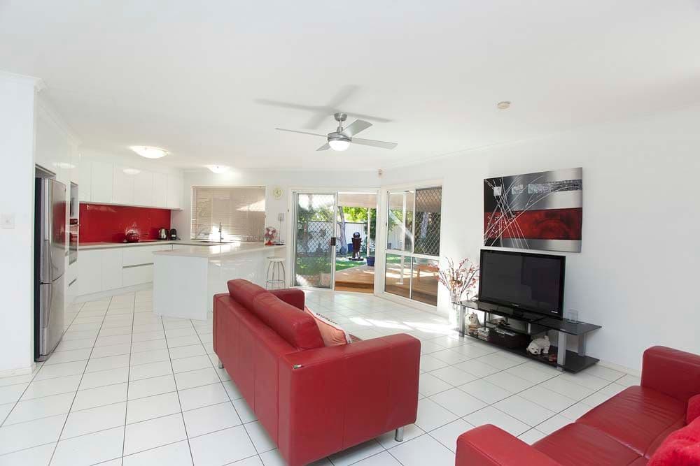 2 Rembrandt Way, Mackenzie QLD 4156, Mackenzie - Thumbnail 2