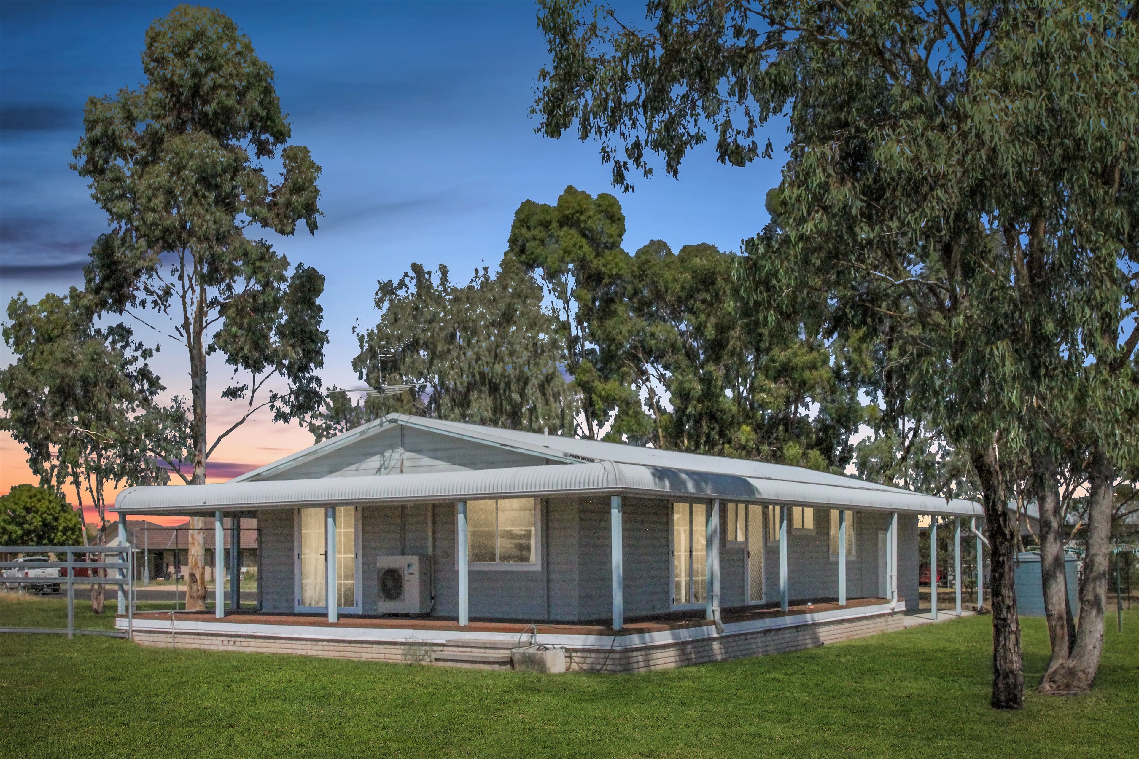 11 Mccarthy Place, Quirindi - Image 1
