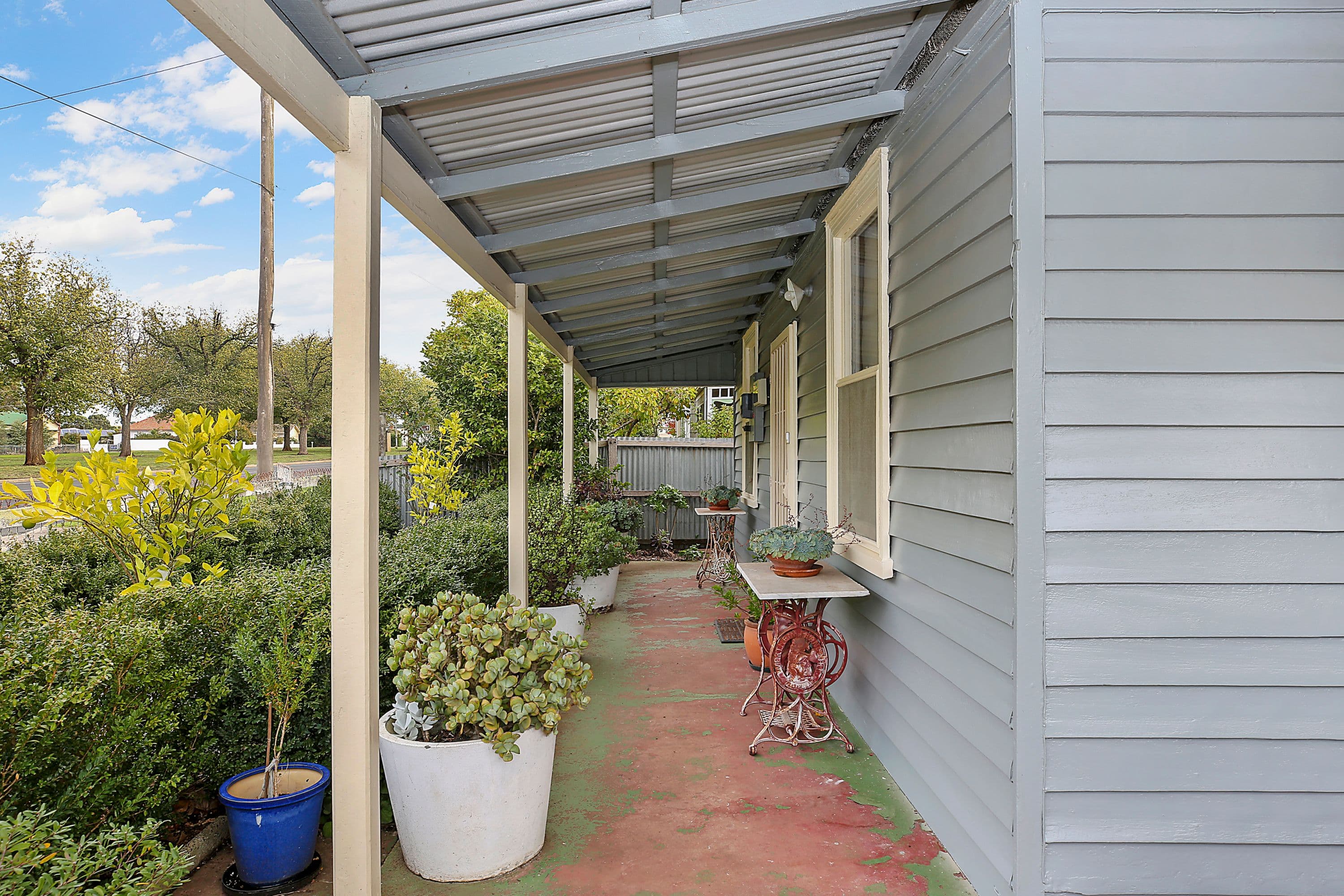 46 Leura Street, Camperdown VIC 3260, Camperdown - Thumbnail 2