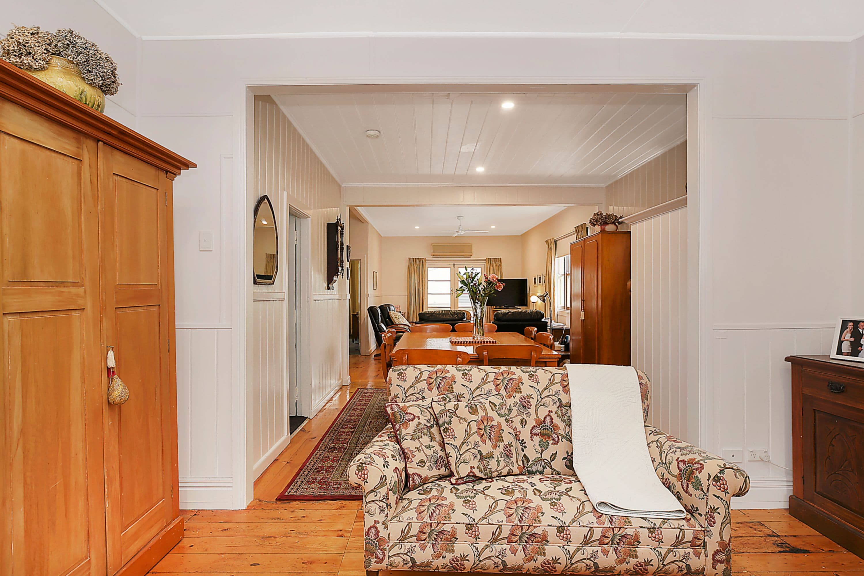 46 Leura Street, Camperdown VIC 3260, Camperdown - Thumbnail 4