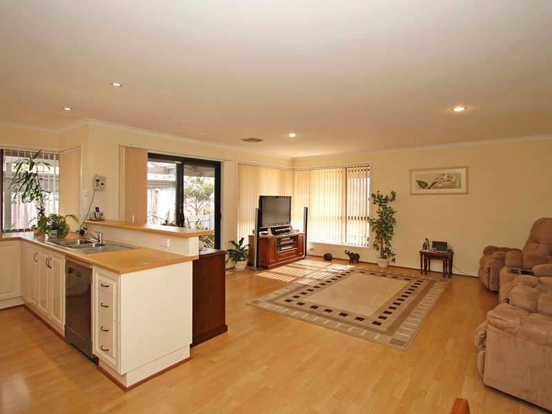 13 Hazeltine Drive, SEAFORD RISE SA 5169, Seaford Rise - Thumbnail 5