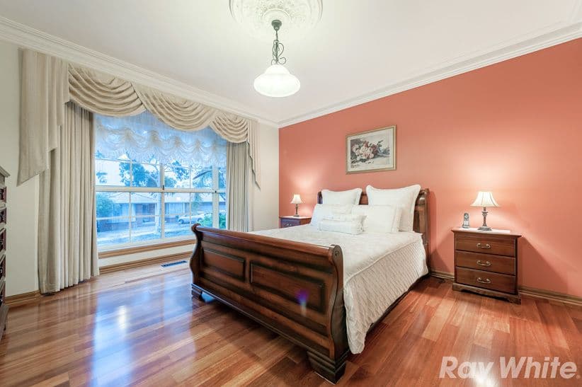 11 Sinclair Court, Mill Park VIC 3082, Mill Park - Thumbnail 4