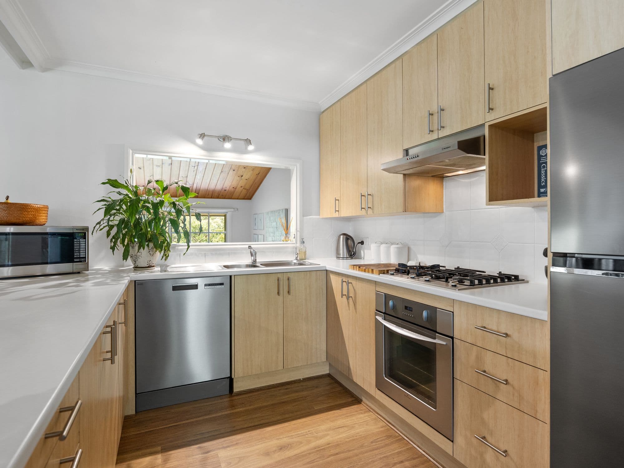 98 Quinn Crescent, Mount Evelyn VIC 3796, Mount Evelyn - Thumbnail 4