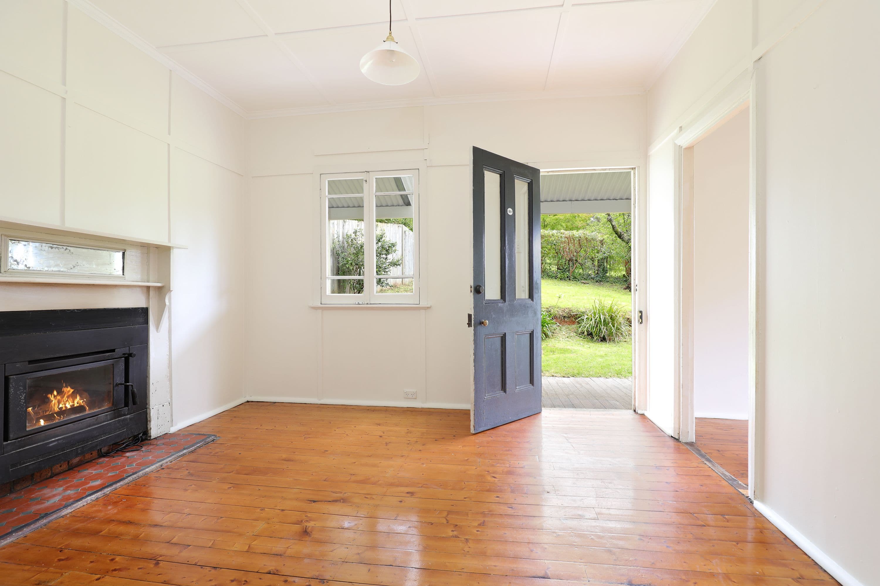 88 North Street, Katoomba NSW 2780, Katoomba - Thumbnail 2