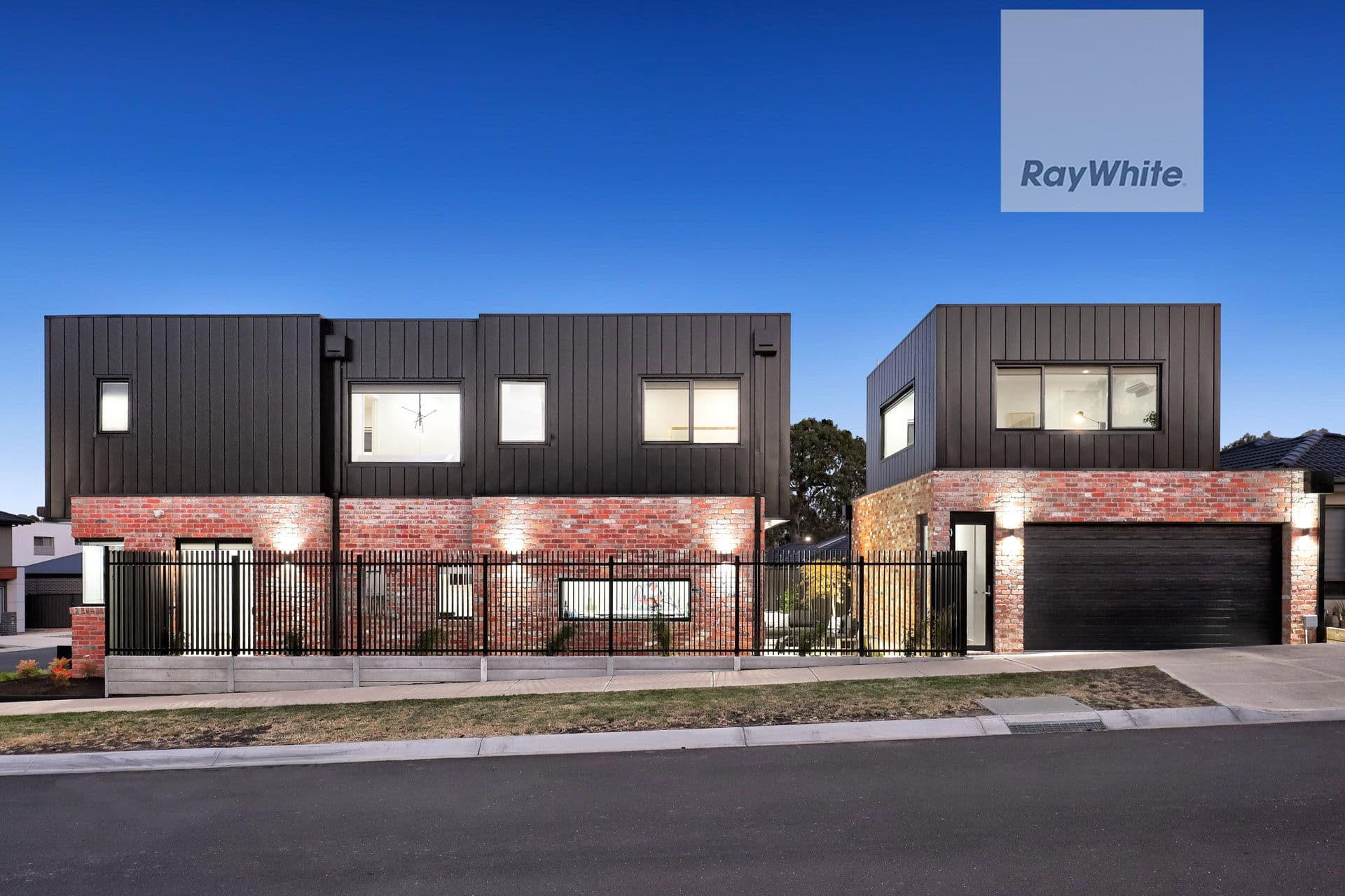 18 Crestwood Road, Greenvale VIC 3059, Greenvale - Thumbnail 3