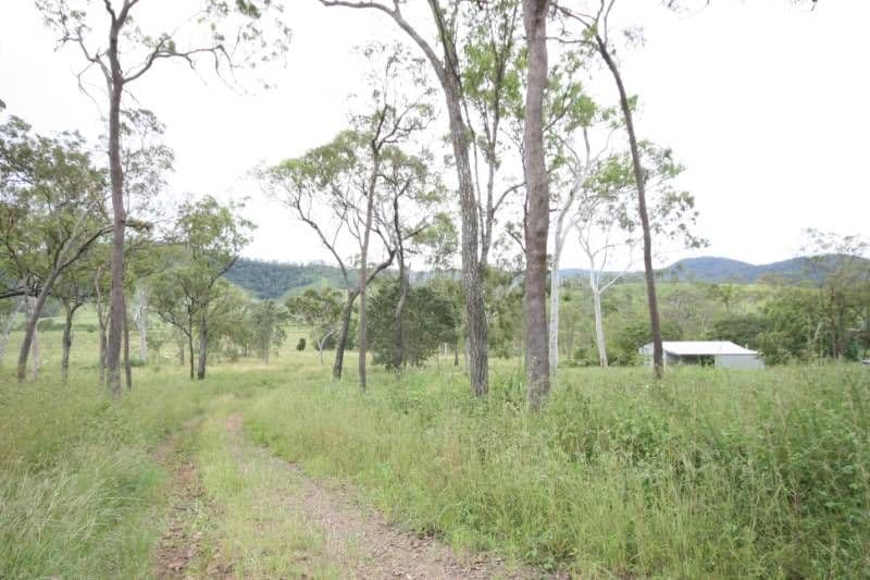 34  Lawrie, SARINA QLD 4737, Sarina - Image 1