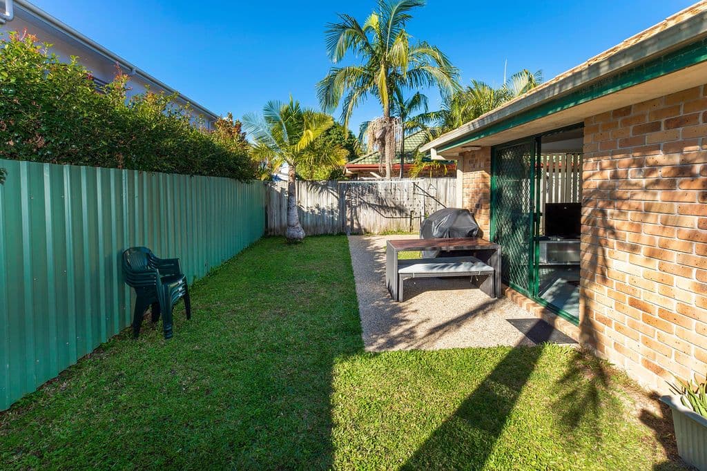 6 Angelo Avenue, Coombabah QLD 4216, Coombabah - Thumbnail 2