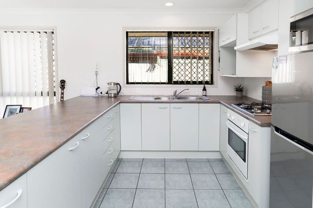 6 Angelo Avenue, Coombabah QLD 4216, Coombabah - Thumbnail 3