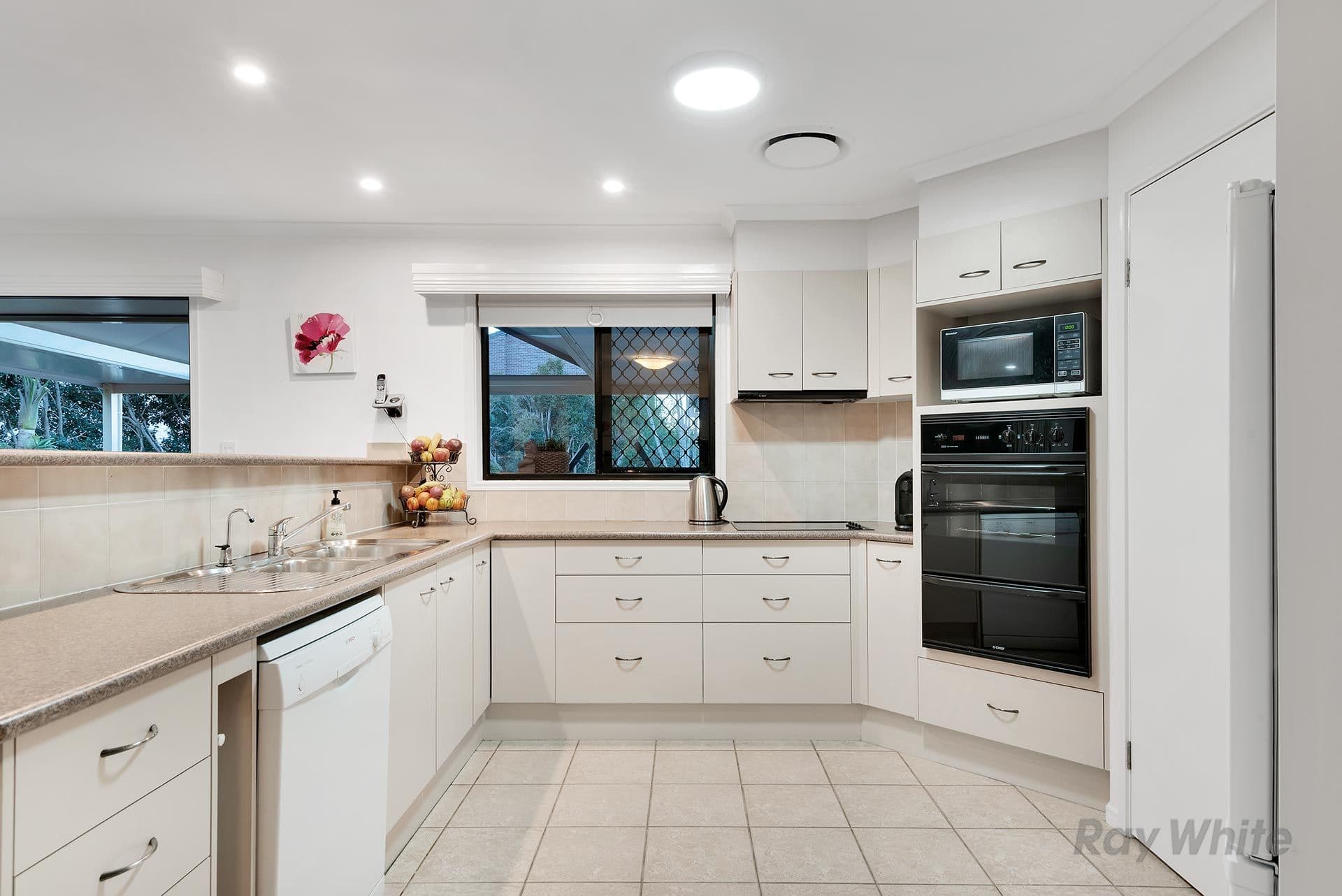 13 Oakvale Street, Underwood QLD 4119, Underwood - Thumbnail 2