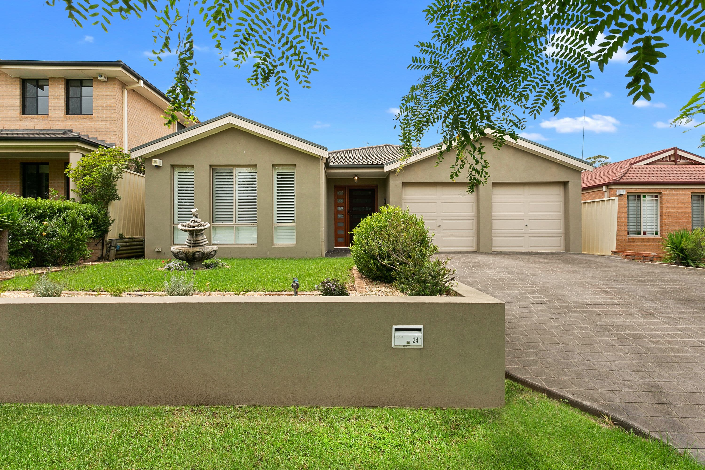 20 Lord Eldon Drive, Harrington Park - Thumbnail 2
