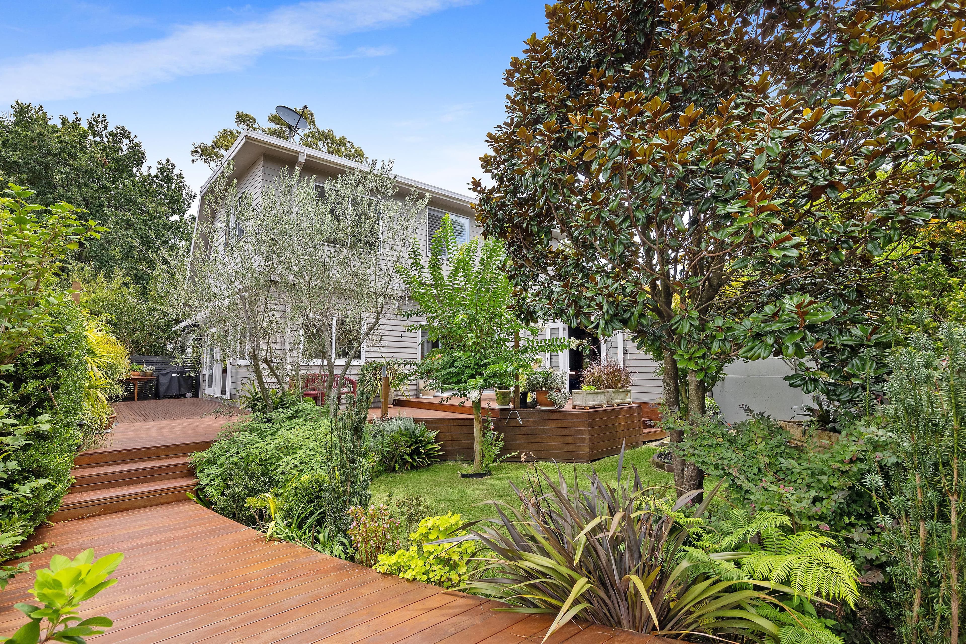 27 Ayres Road, St Ives NSW 2075, St Ives - Image 1