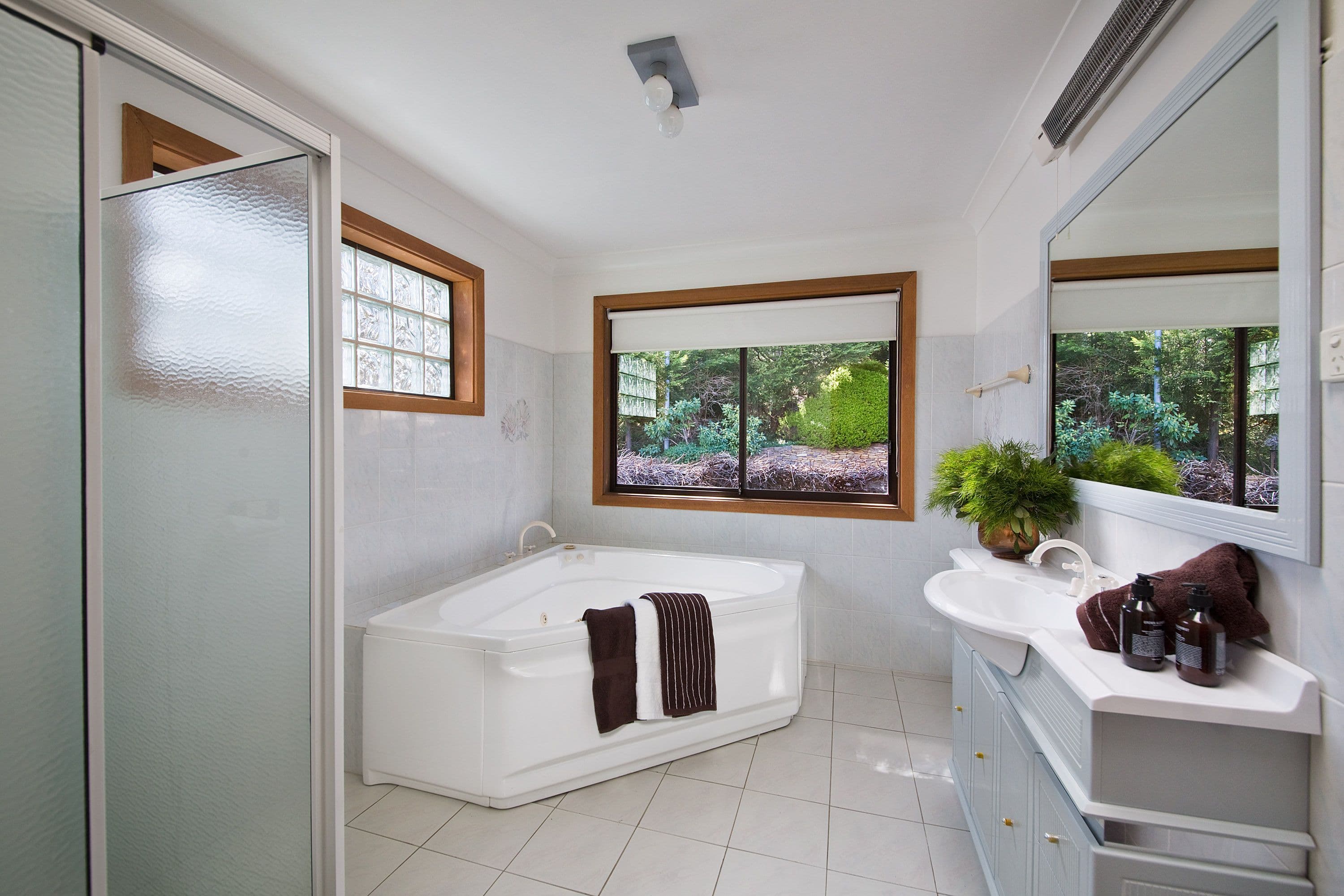 230 Victoria Street, Mount Victoria - Thumbnail 8