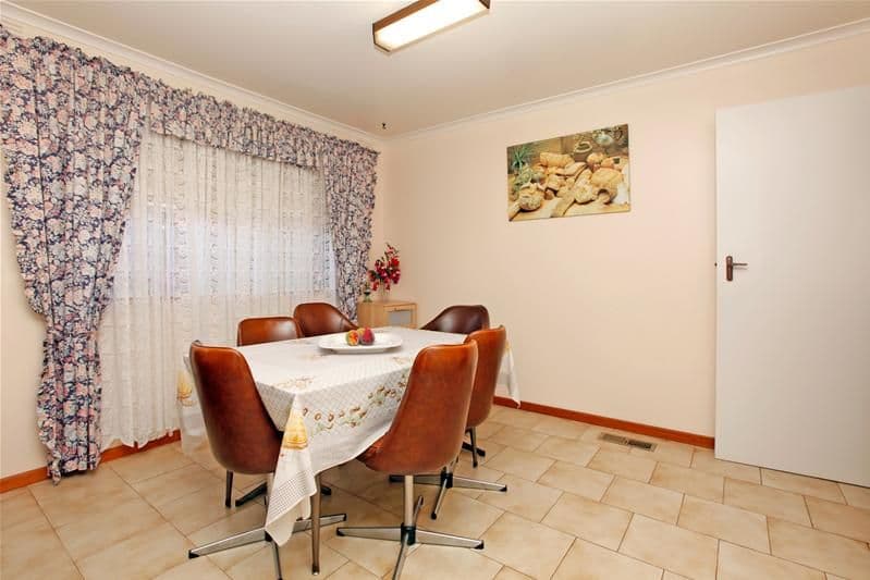 24 Marshall Drive, MILL PARK VIC 3082, Mill Park - Thumbnail 4