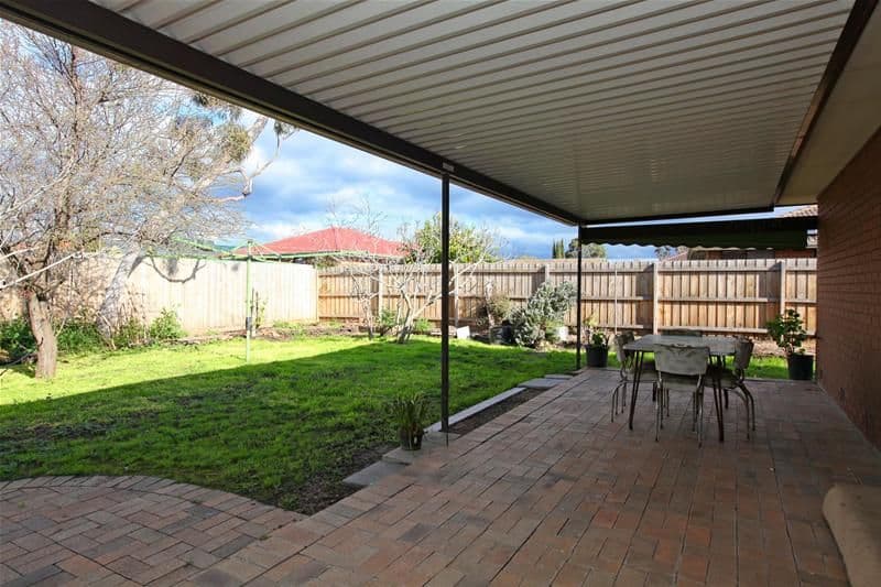 24 Marshall Drive, MILL PARK VIC 3082, Mill Park - Thumbnail 8