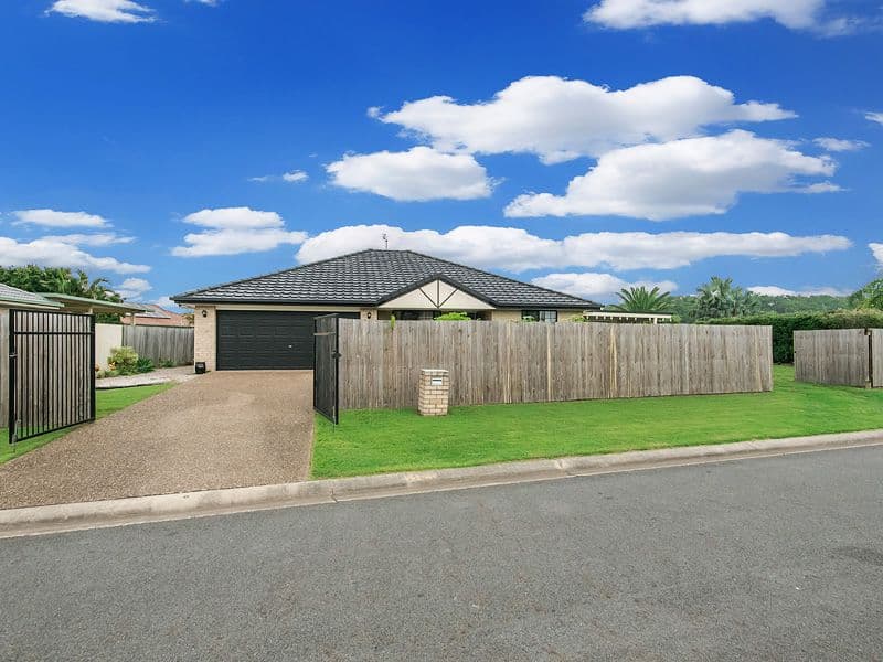 16 Blueash Crescent, Oxenford QLD 4210, Oxenford - Thumbnail 2