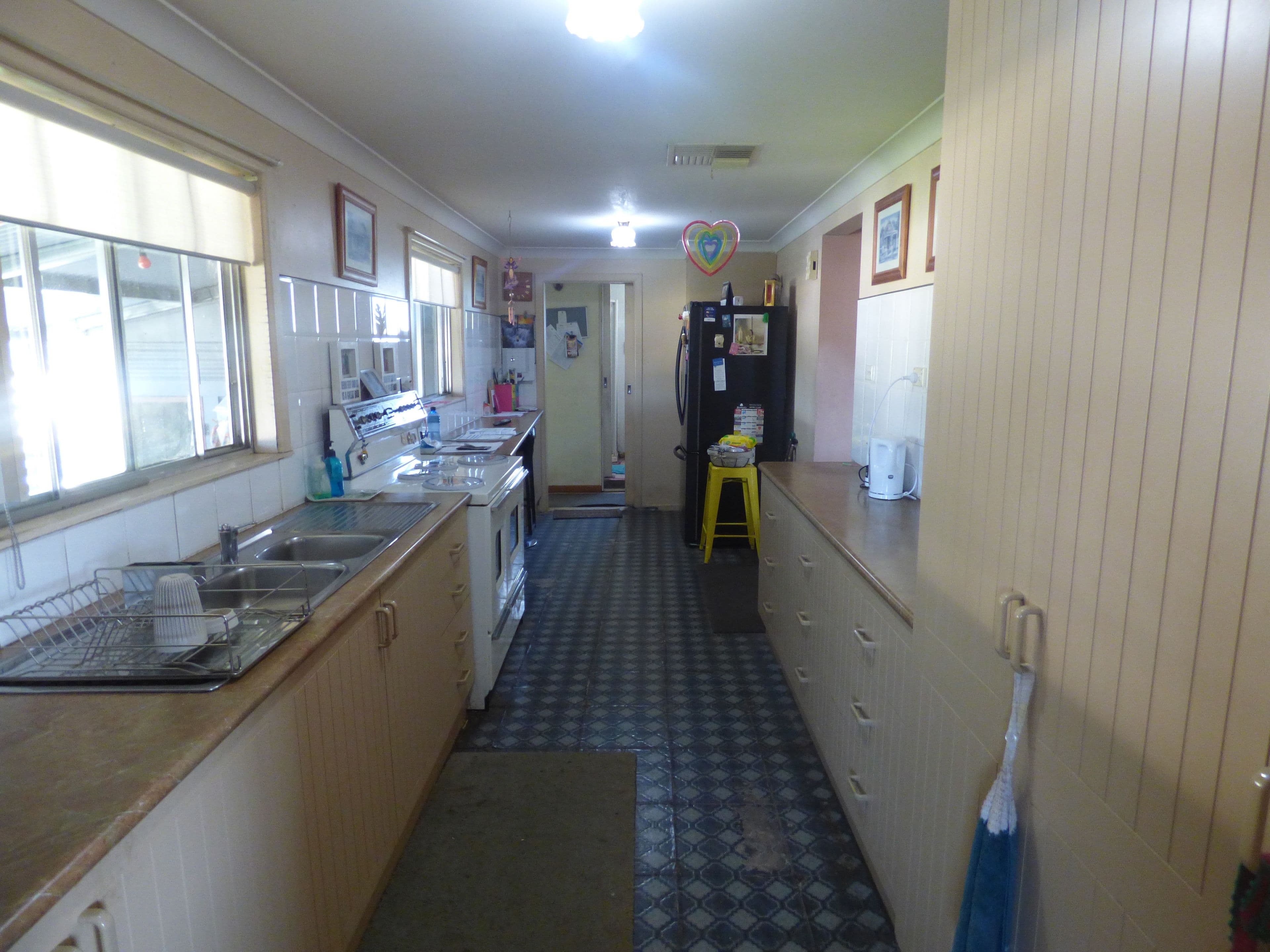 17 Dellinea Street, Cranbourne North - Thumbnail 2